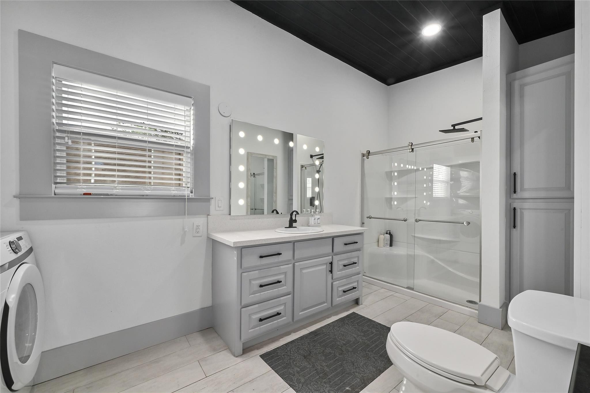 2903 Oak Ridge Drive Spicewood TX 78669