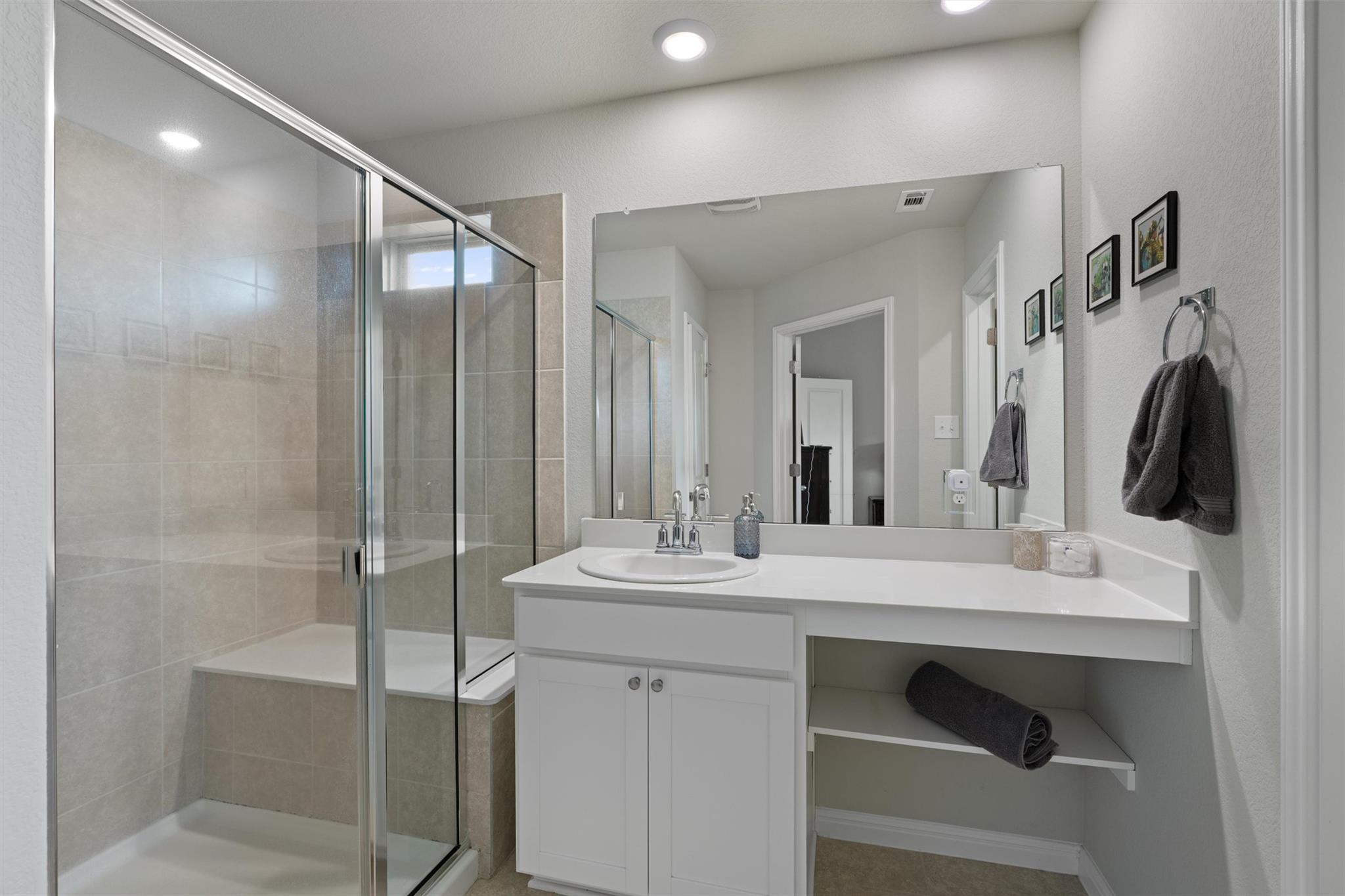 12410 Amber Lynn Path Manor TX 78653
