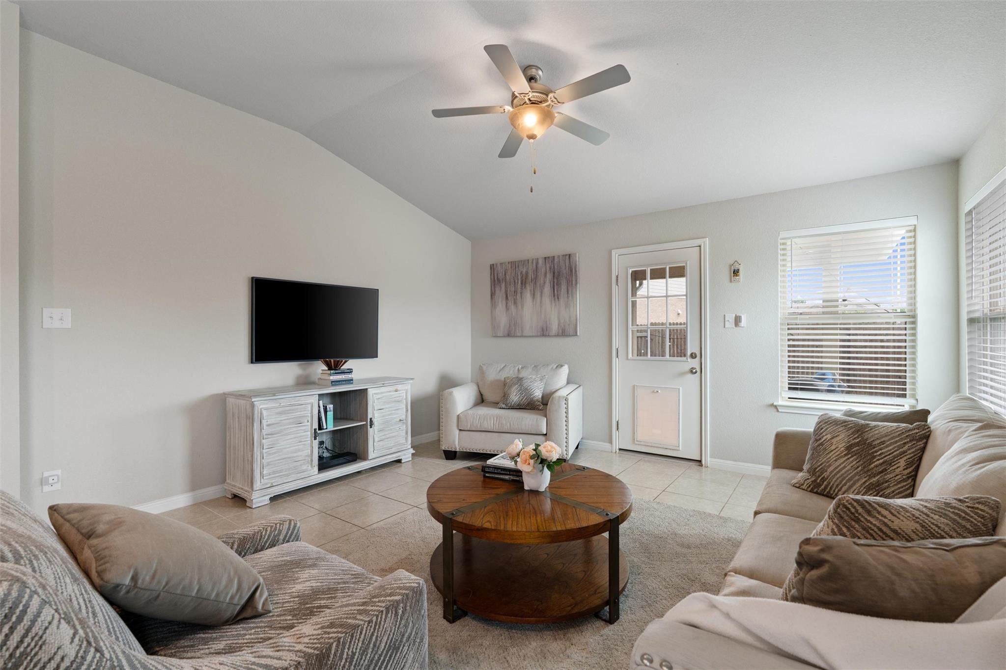 12410 Amber Lynn Path Manor TX 78653