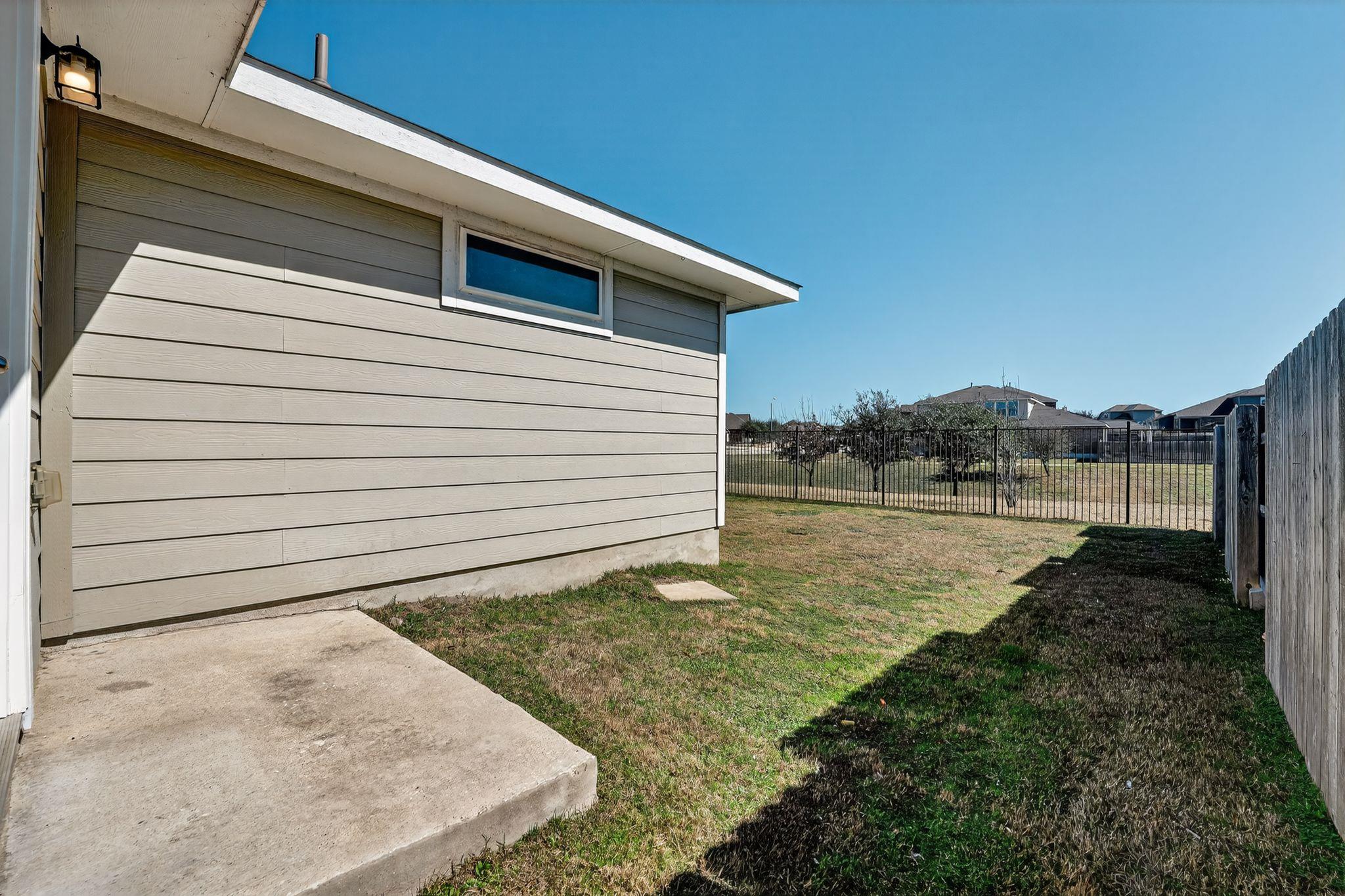 5865 Urbano Bend Round Rock TX 78665