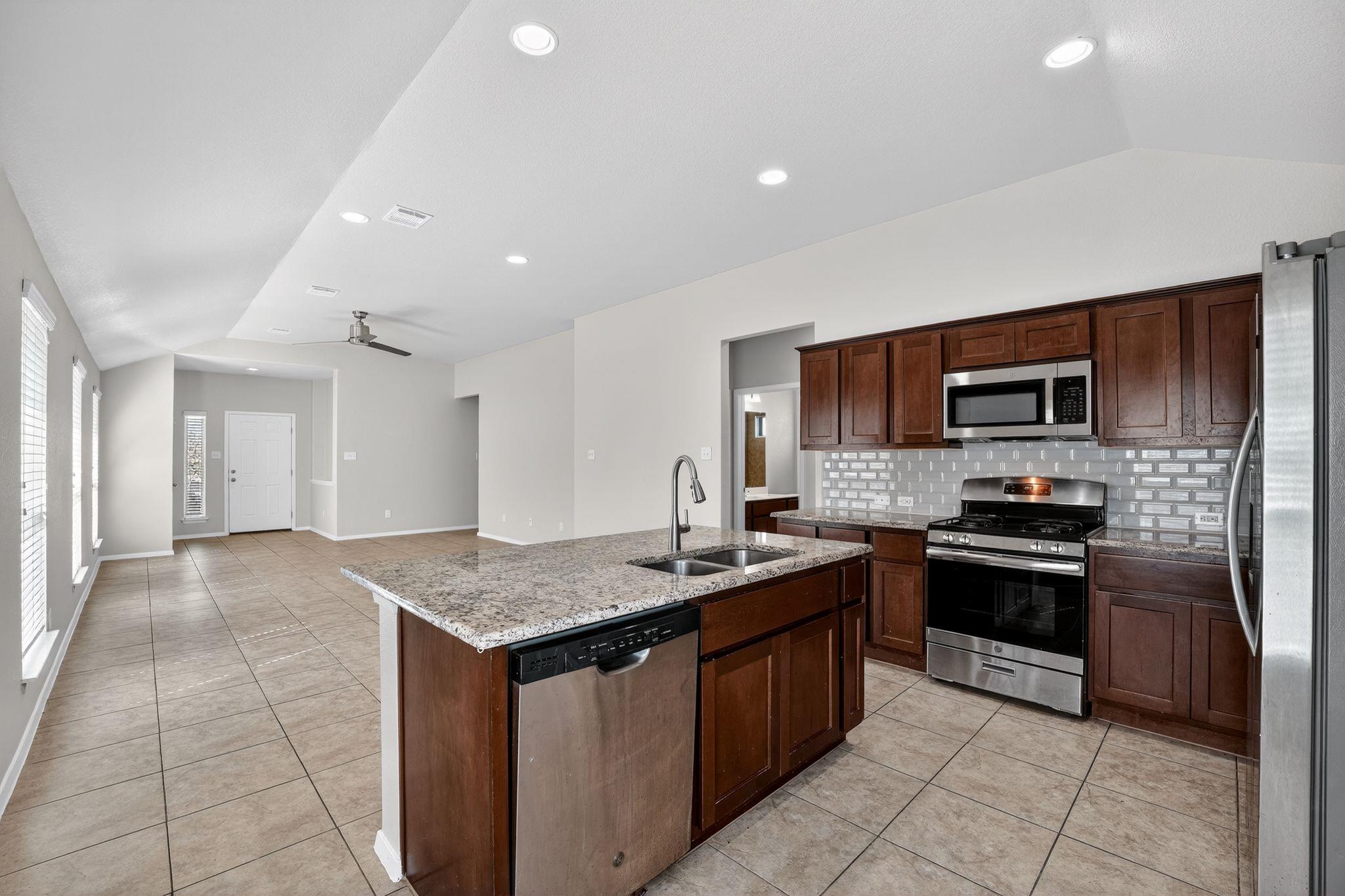 5865 Urbano Bend Round Rock TX 78665