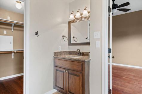 22324 Rock Wren Road Spicewood TX 78669
