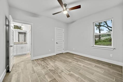 21201 Norris Cove Lago Vista TX 78645