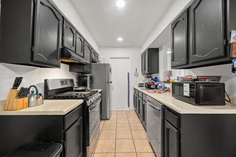2412 E Stassney Lane Austin TX 78744