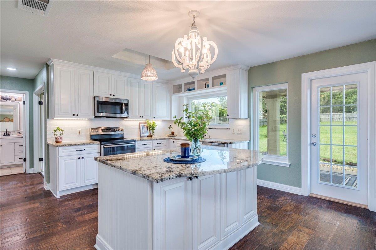 200 S Prairie Lane Georgetown TX 78633