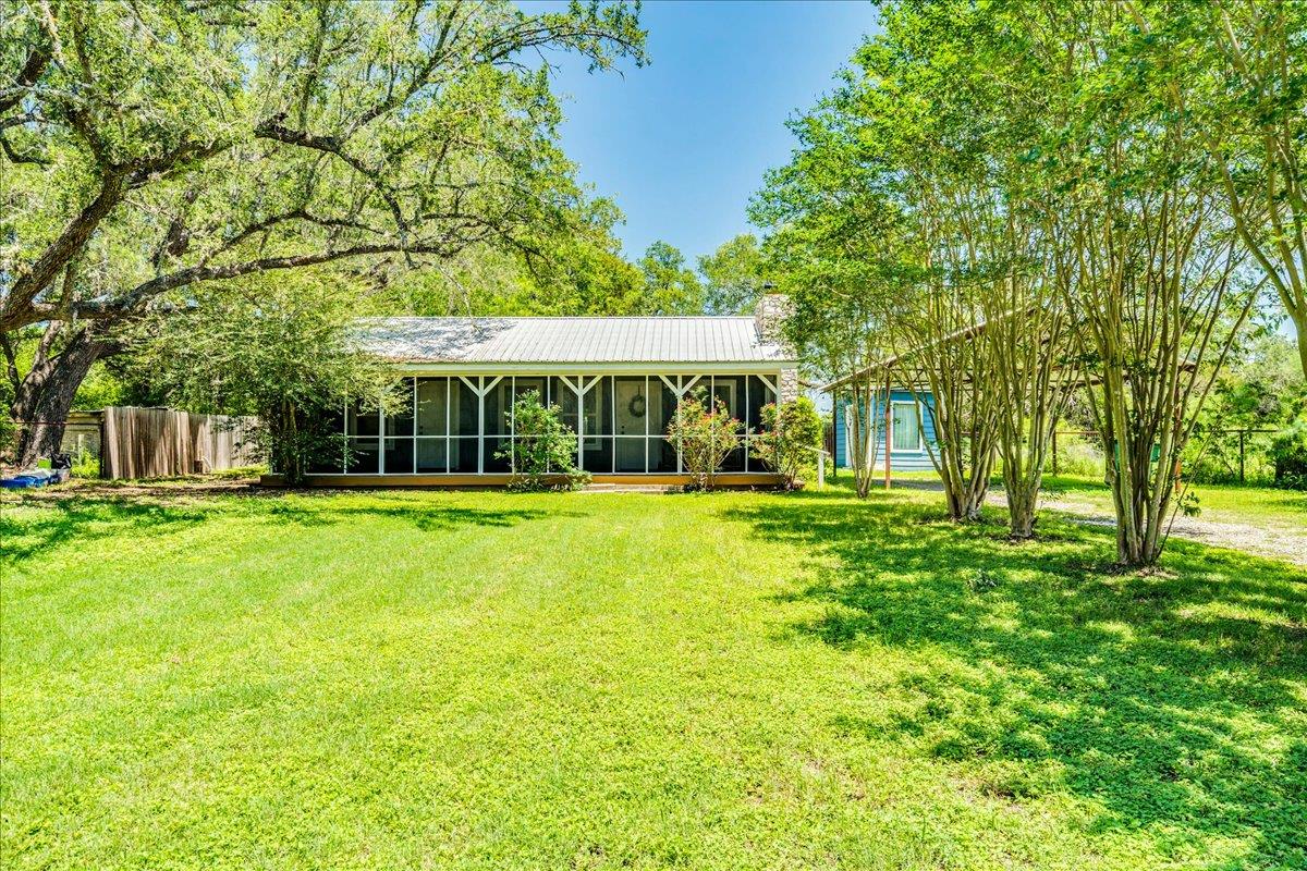 170 Whitetail Lane Dale TX 78616