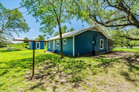170 Whitetail Lane Dale TX 78616