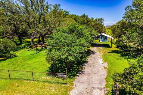 170 Whitetail Lane Dale TX 78616