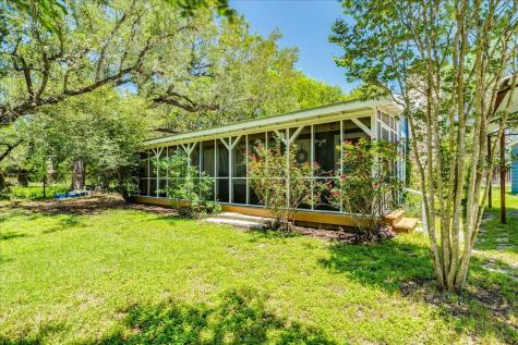 170 Whitetail Lane Dale TX 78616