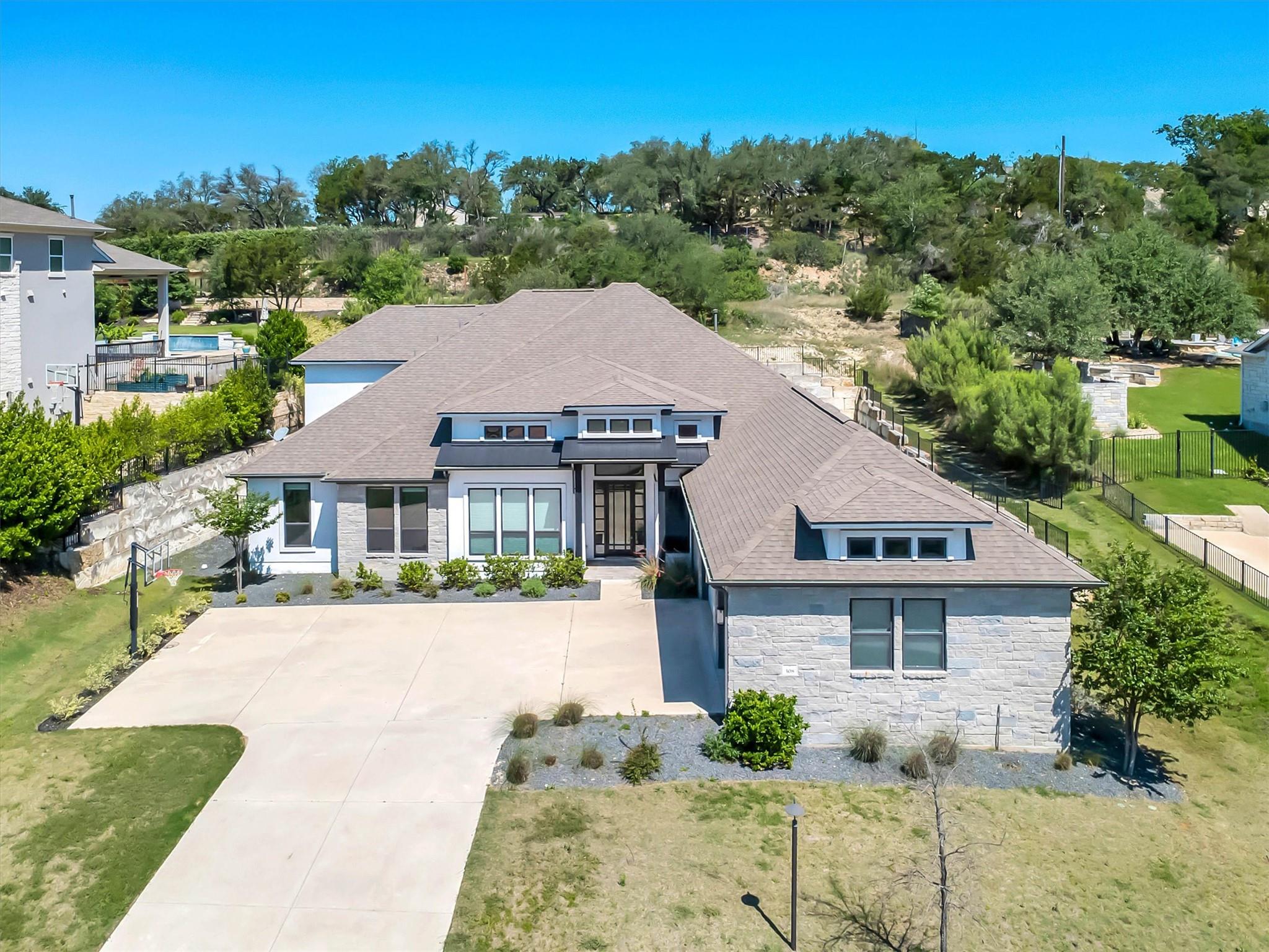 308 Lodestone Lane Austin TX 78738
