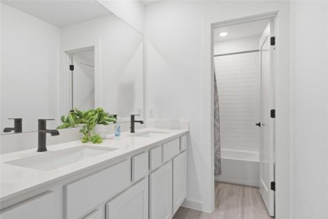 200 Bay Breeze Drive Kyle TX 78640