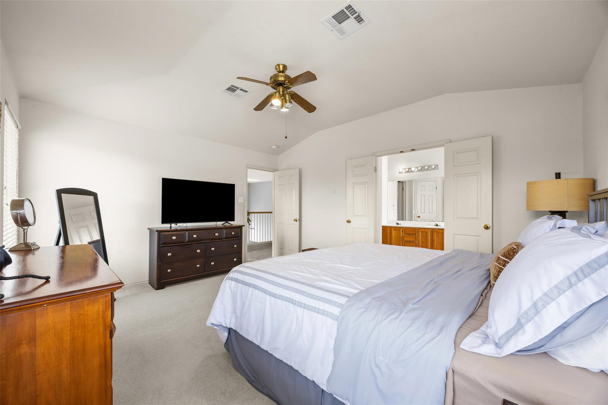 4604 Hoffman Drive Austin TX 78749