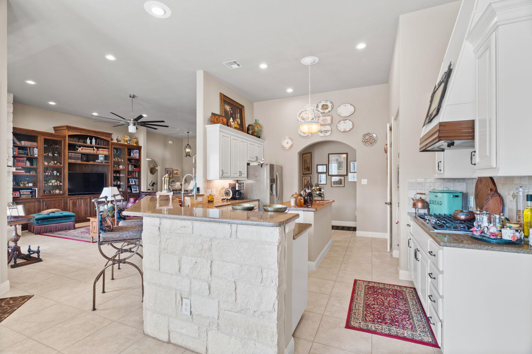 203 Circle Oaks Drive Burnet TX 78611