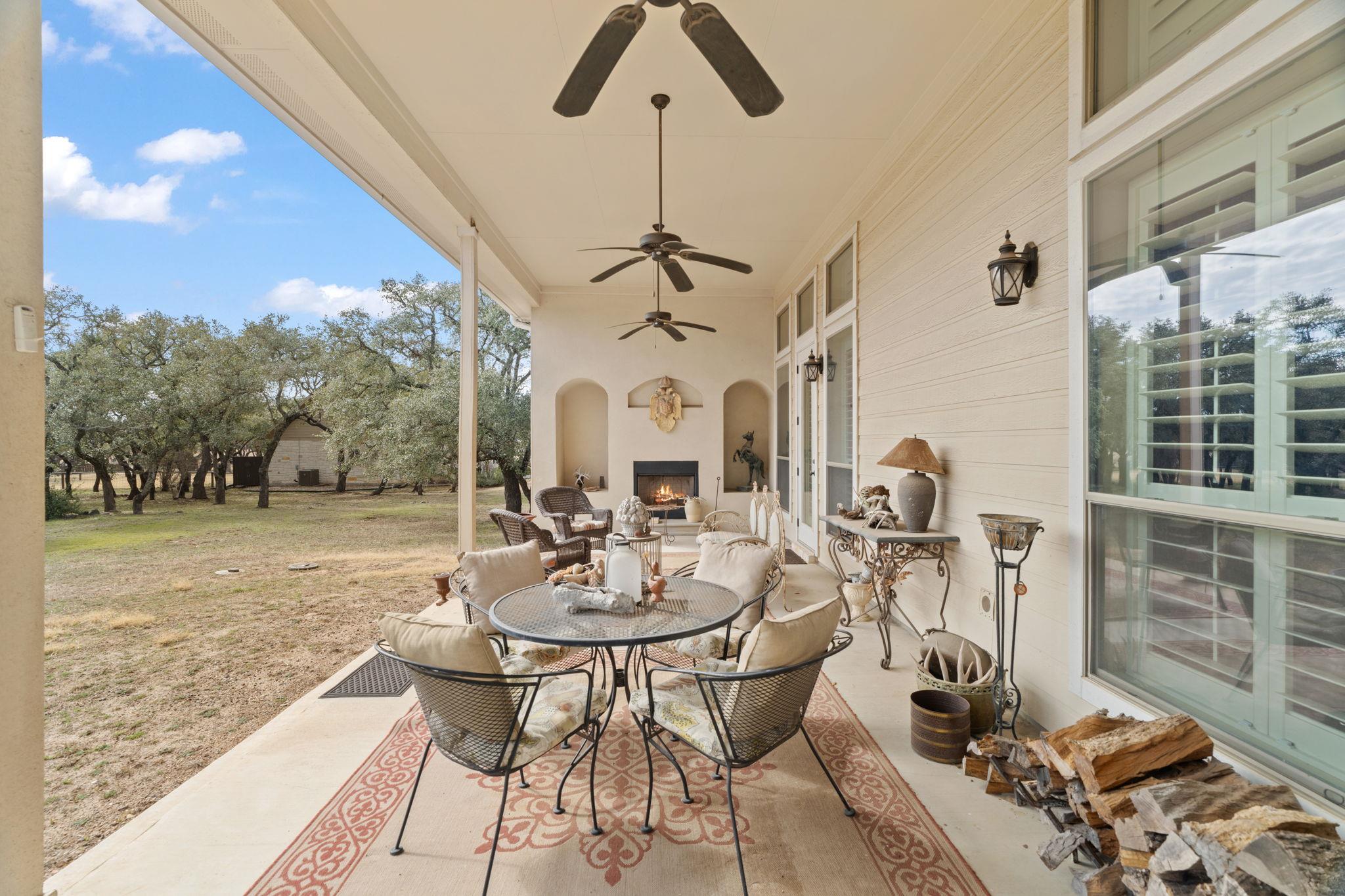 203 Circle Oaks Drive Burnet TX 78611