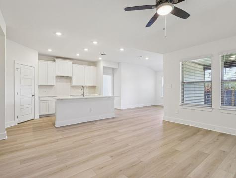 775 Sue Peaks Loop Dripping Springs TX 78620