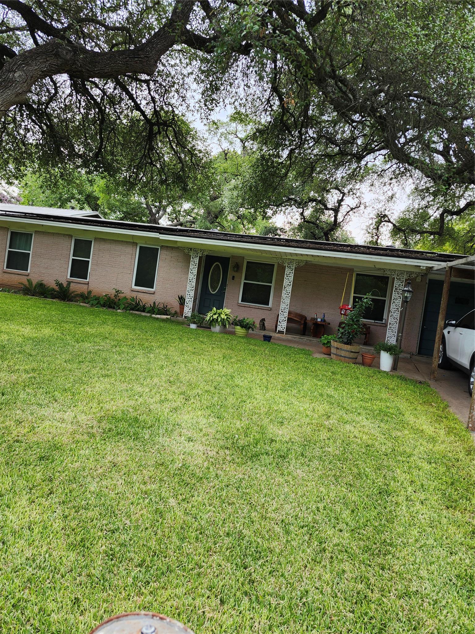 11702 Hornsby Street Austin TX 78753