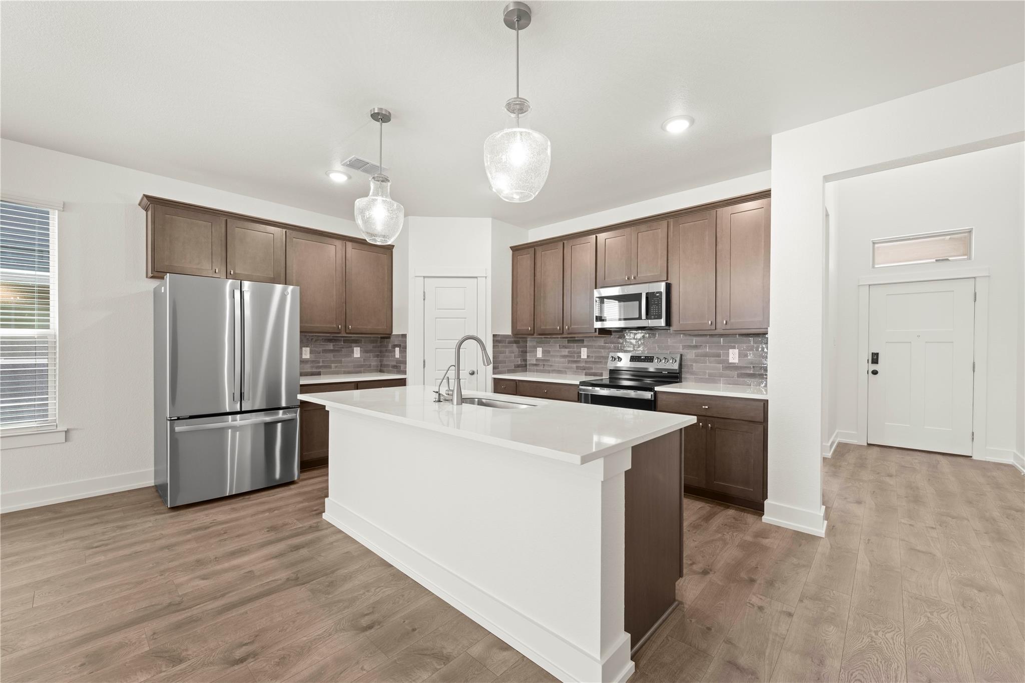 540 Gus Loop Georgetown TX 78626