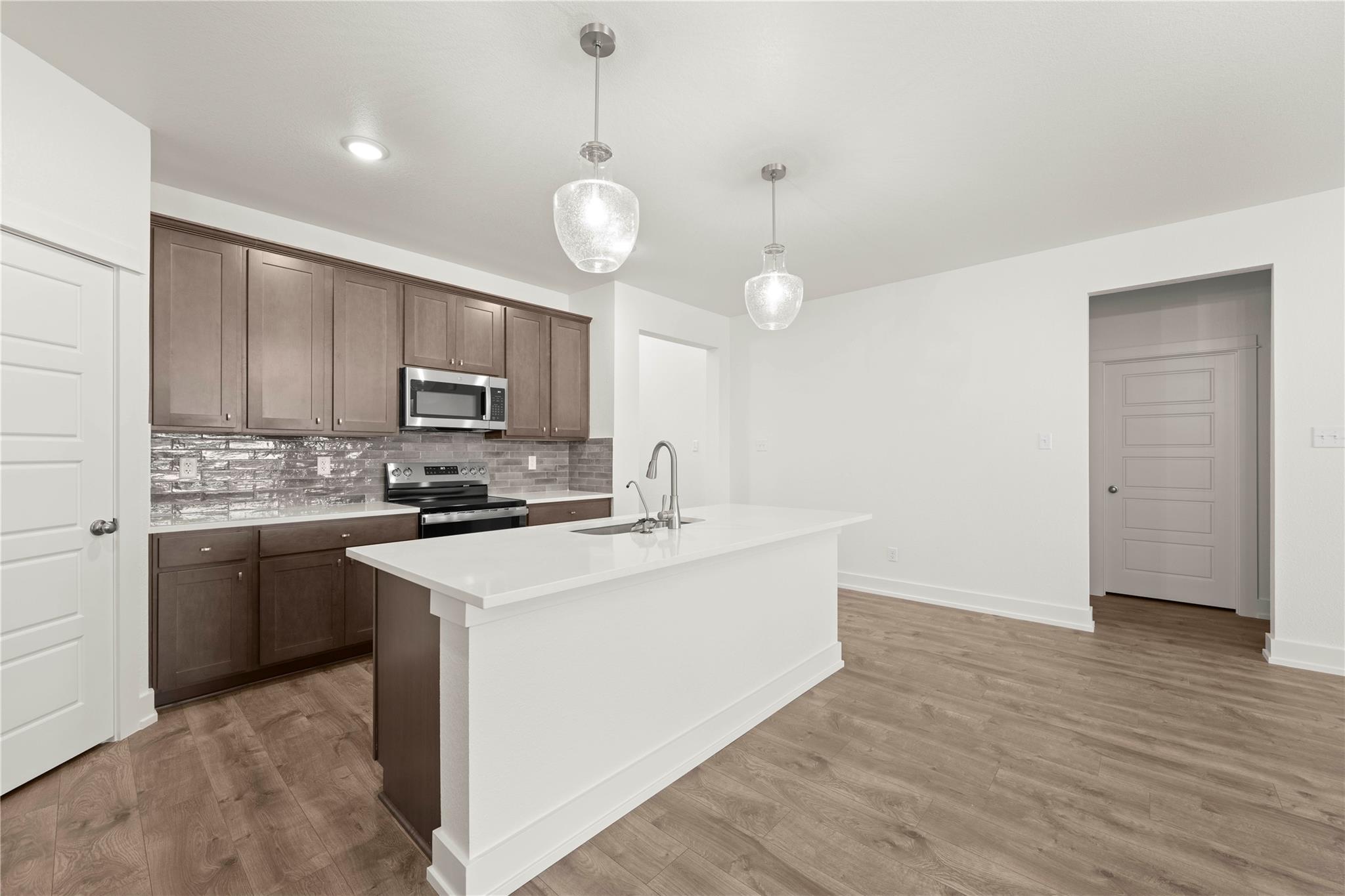540 Gus Loop Georgetown TX 78626