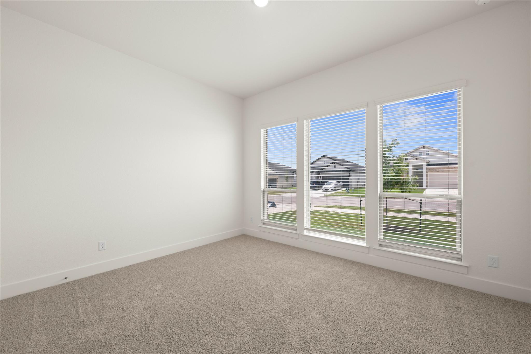 540 Gus Loop Georgetown TX 78626