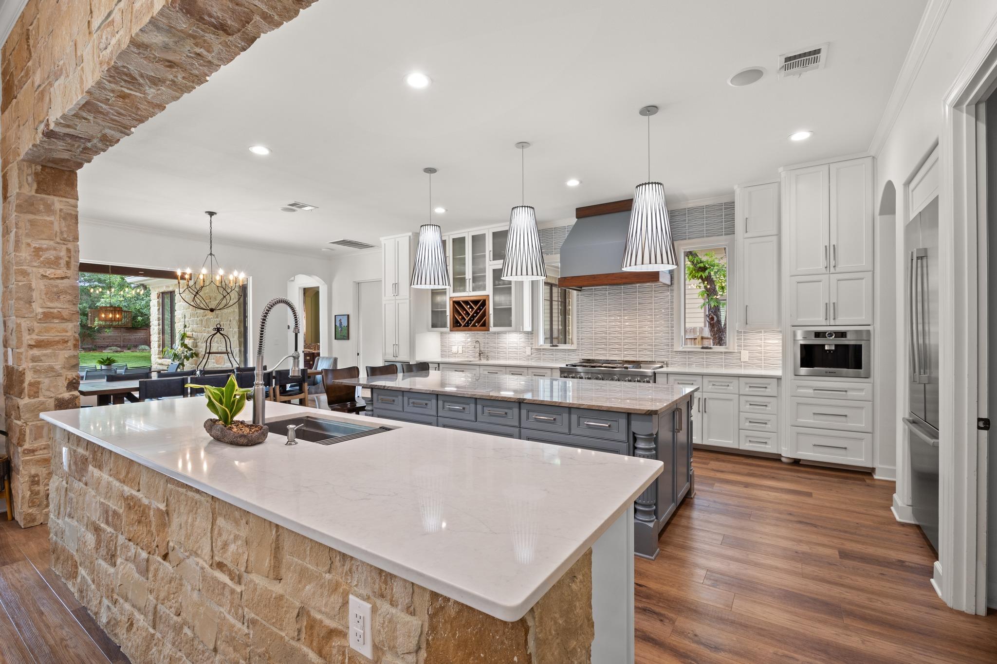 5002 Finley Drive Austin TX 78731