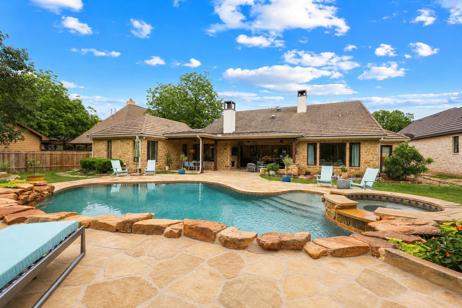 5002 Finley Drive Austin TX 78731