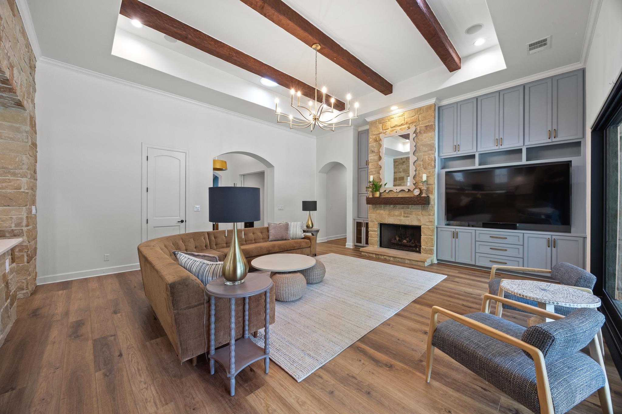 5002 Finley Drive Austin TX 78731