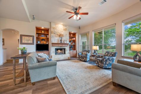 201 Shady Oaks Trail Liberty Hill TX 78642