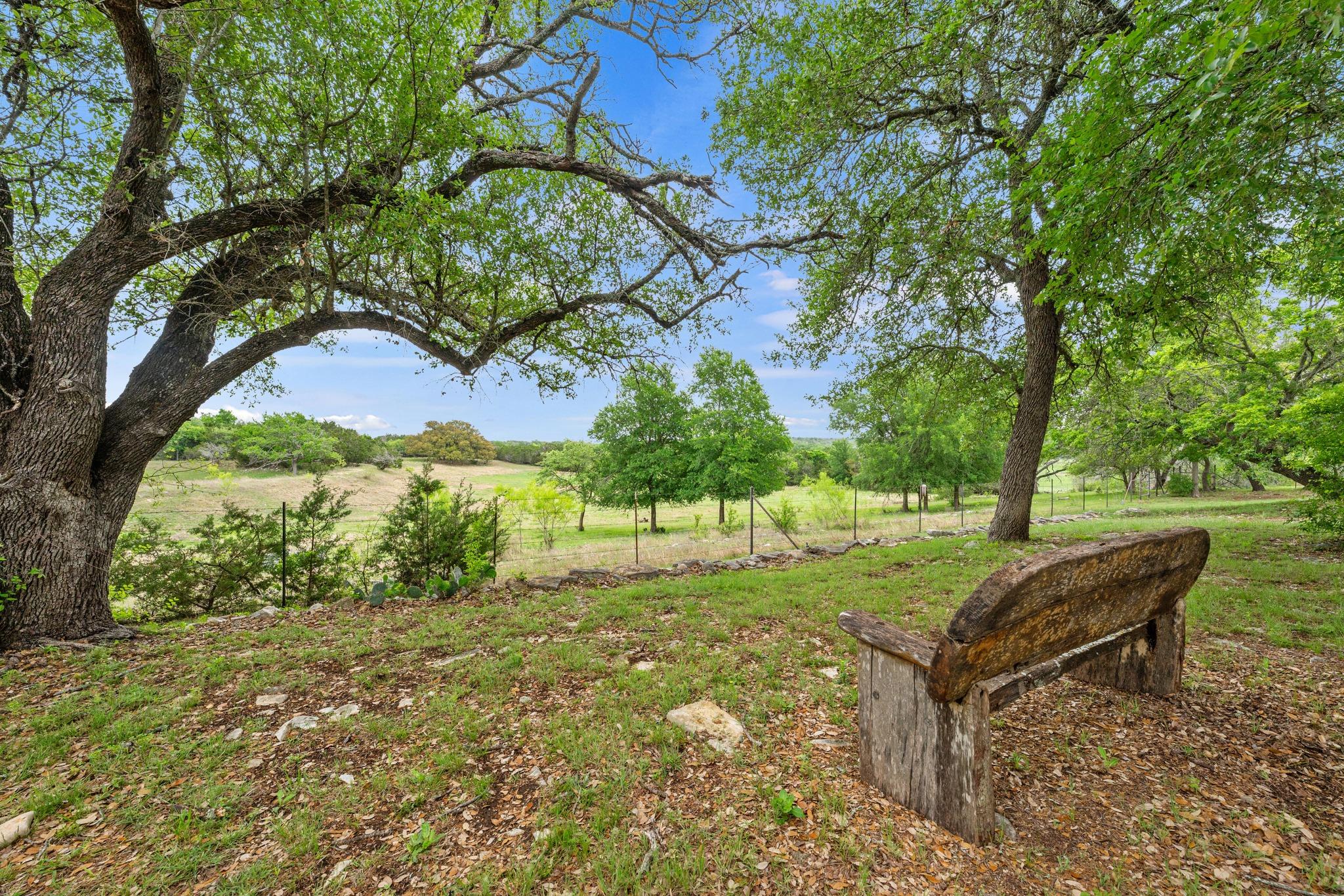 201 Shady Oaks Trail Liberty Hill TX 78642