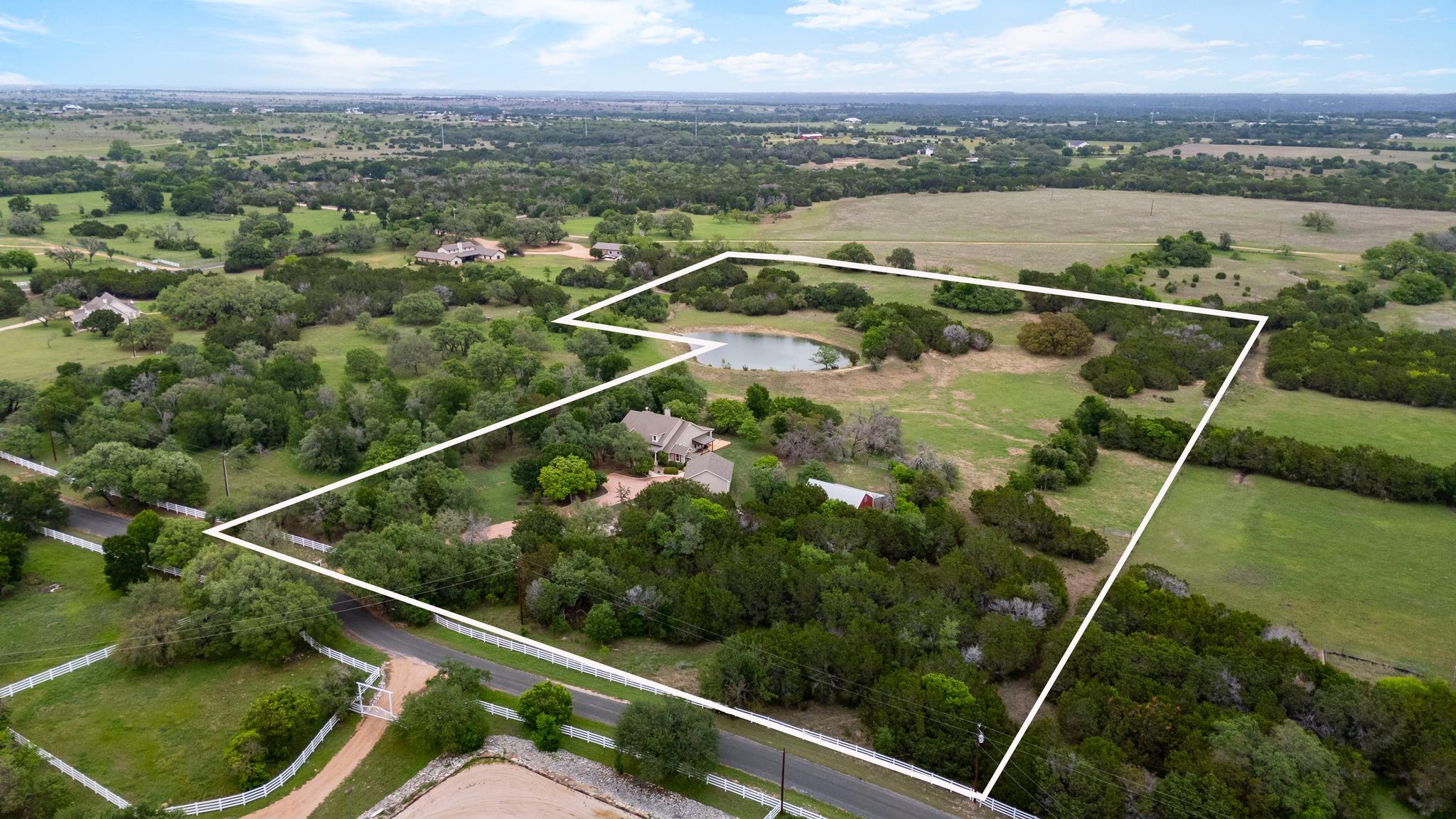 201 Shady Oaks Trail Liberty Hill TX 78642