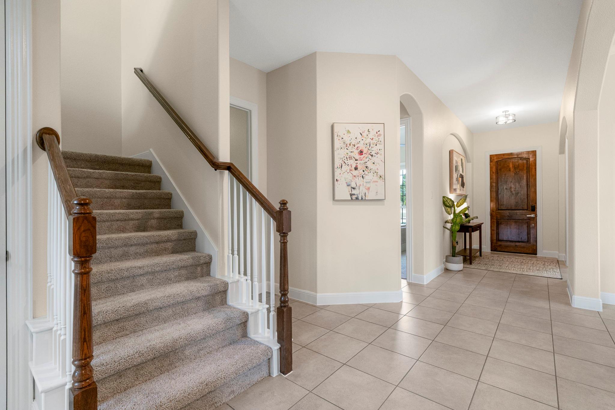 1606 Flint Rock Loop Driftwood TX 78619