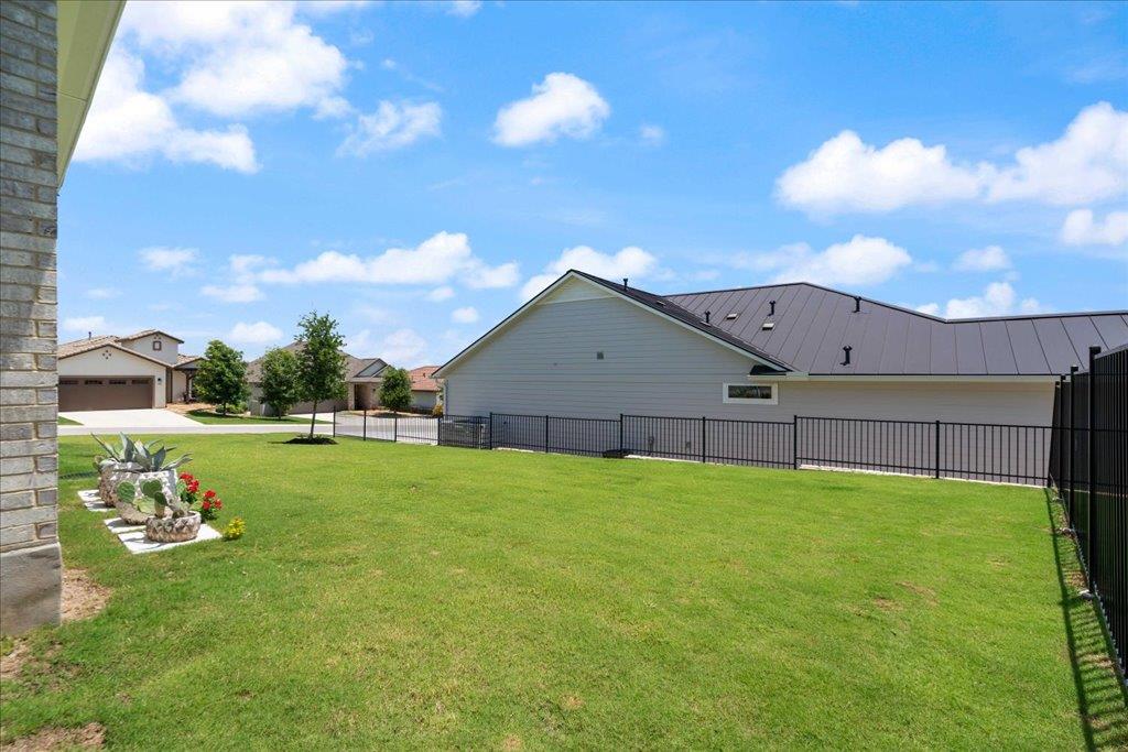 309 Singing Sumac Way San Marcos TX 78666