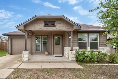 621 Amber Lane Jarrell TX 76537