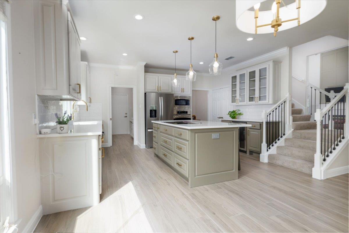 403 Golf Crest Lane Lakeway TX 78734