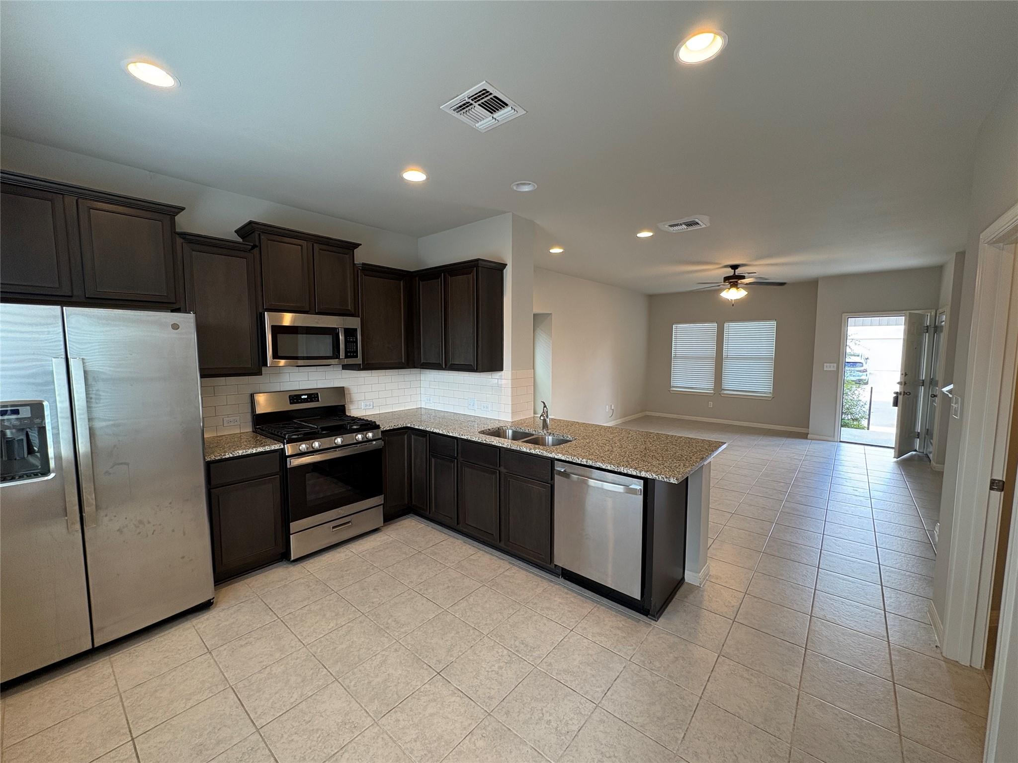 2924 Brand Iron Drive San Marcos TX 78666