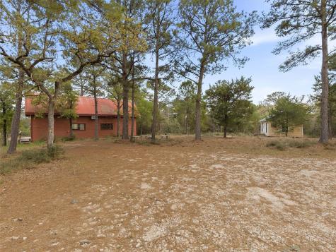 215 Lakeview Drive Smithville TX 78957
