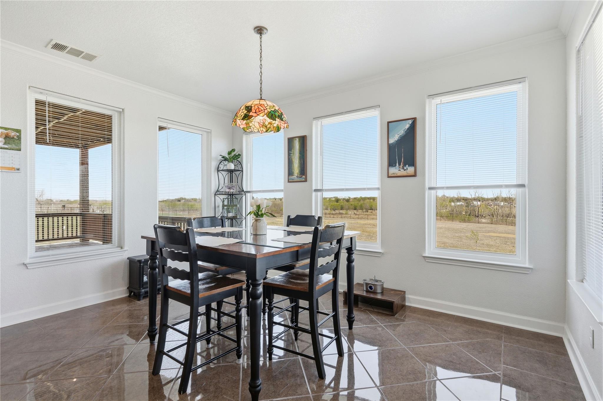 100 Mayfield Lane Lockhart TX 78644