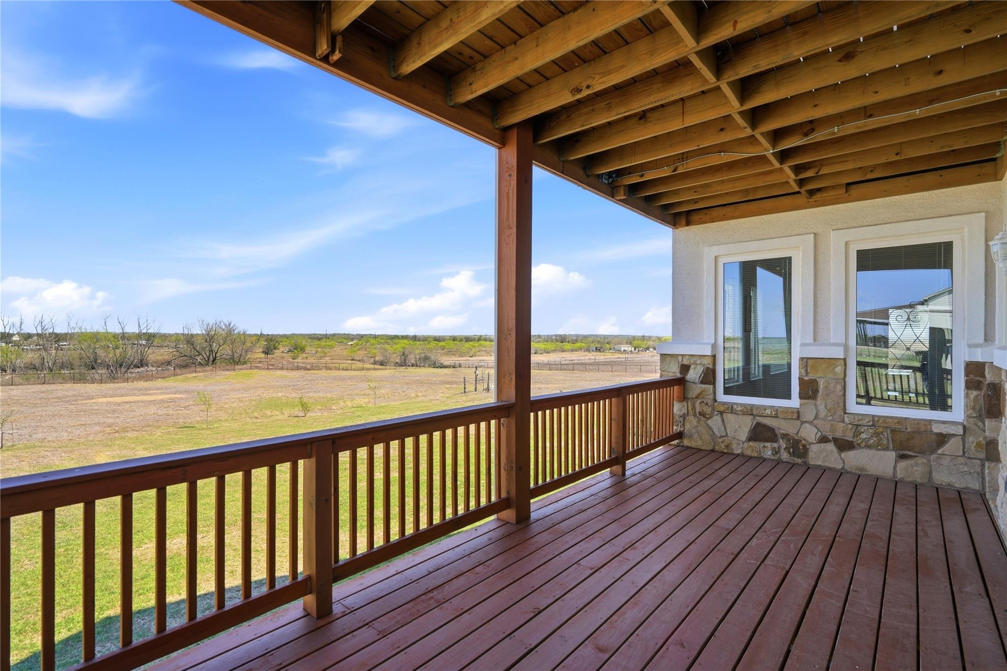100 Mayfield Lane Lockhart TX 78644