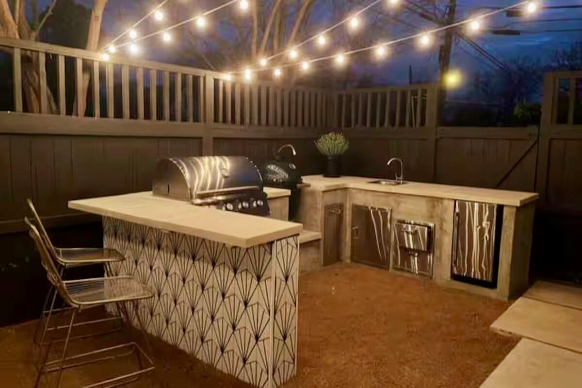 814 E 46th Street Austin TX 78751