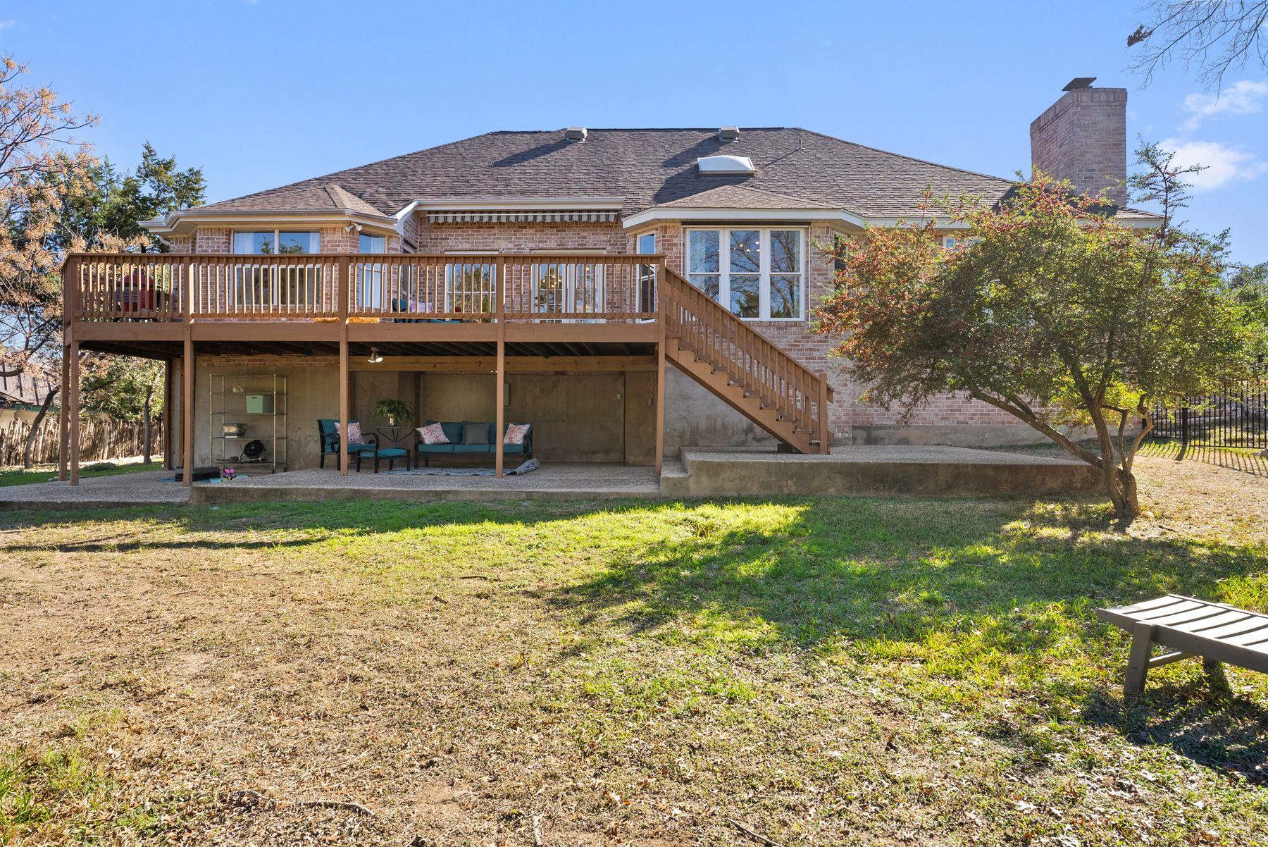 123 Clubhouse Drive Lakeway TX 78734