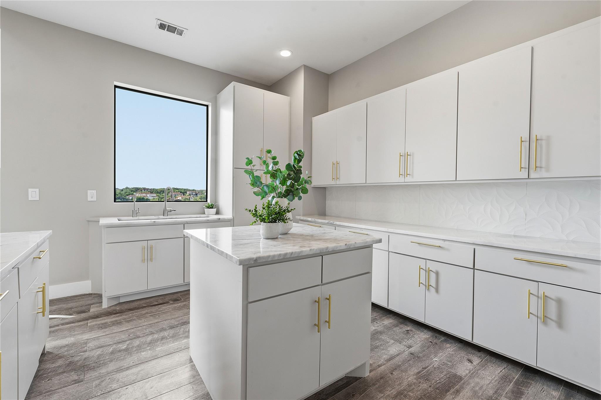 12613 Grama Cove Austin TX 78738