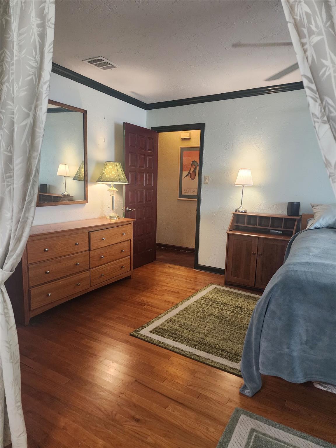 2005 Elysian Fields Austin TX 78727