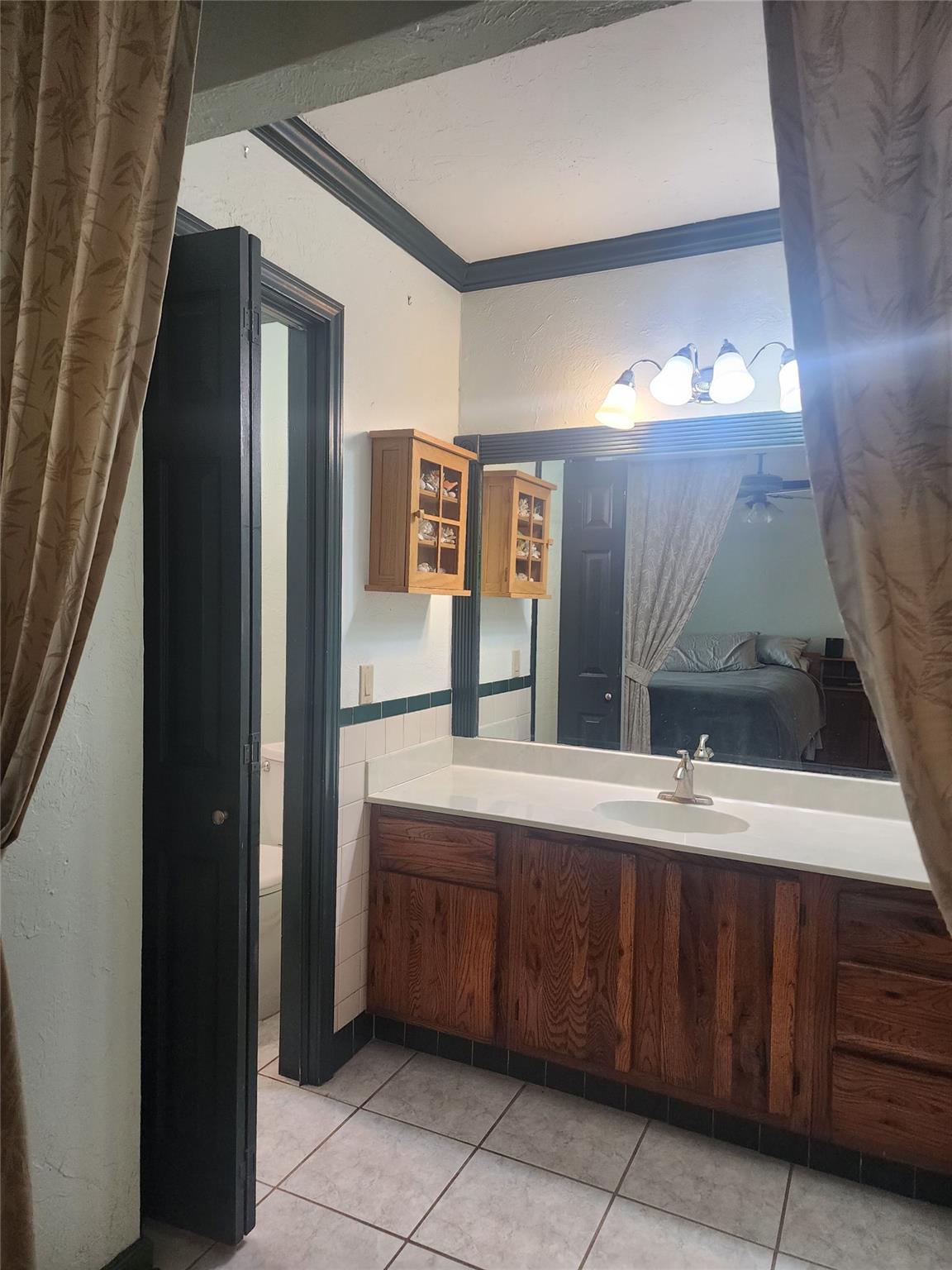 2005 Elysian Fields Austin TX 78727