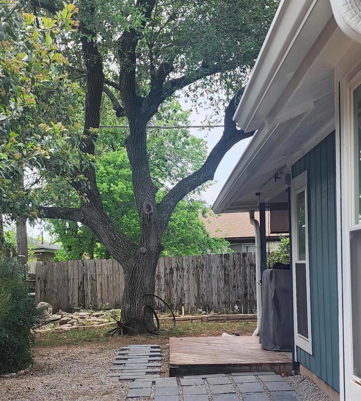 2005 Elysian Fields Austin TX 78727