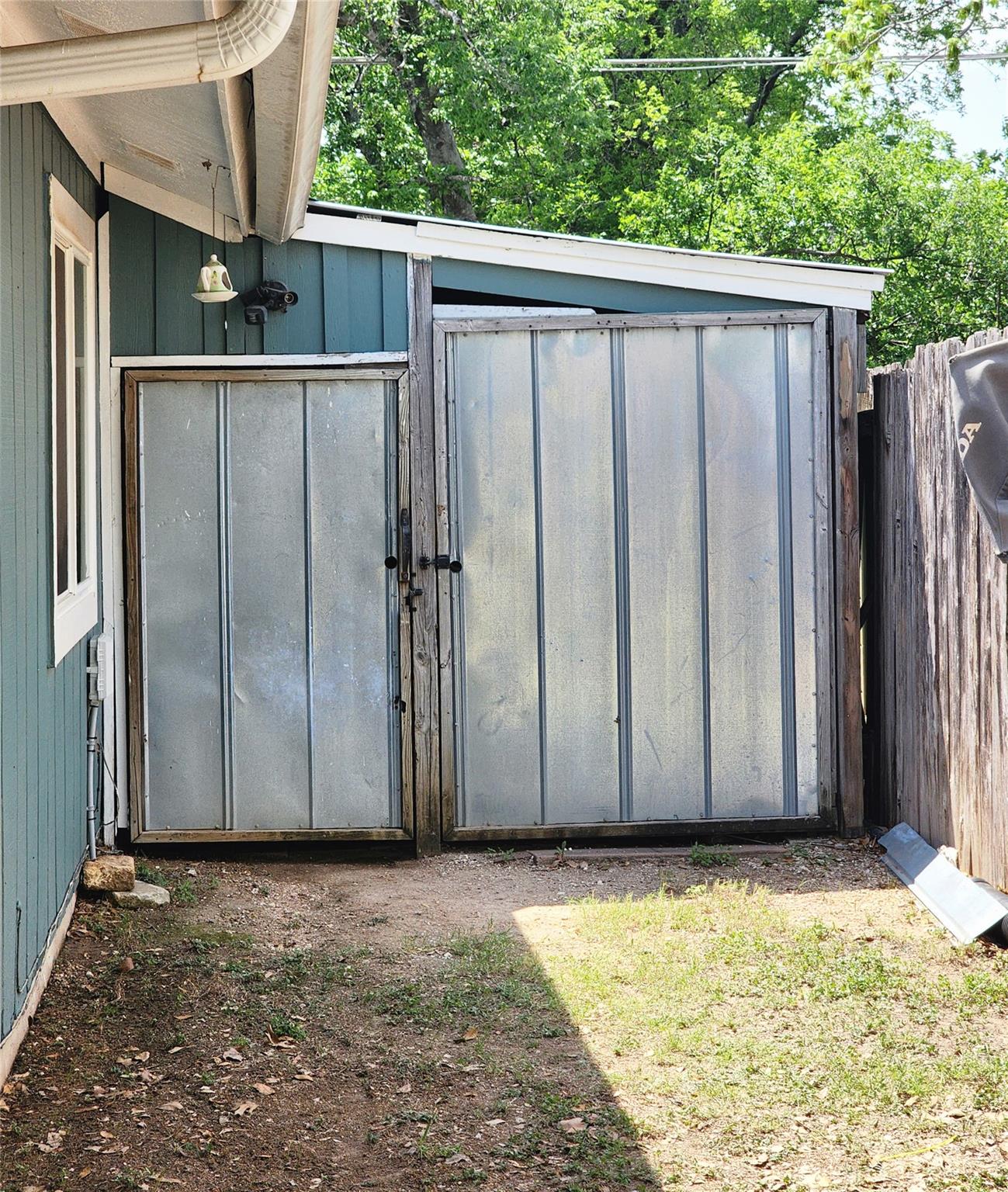 2005 Elysian Fields Austin TX 78727