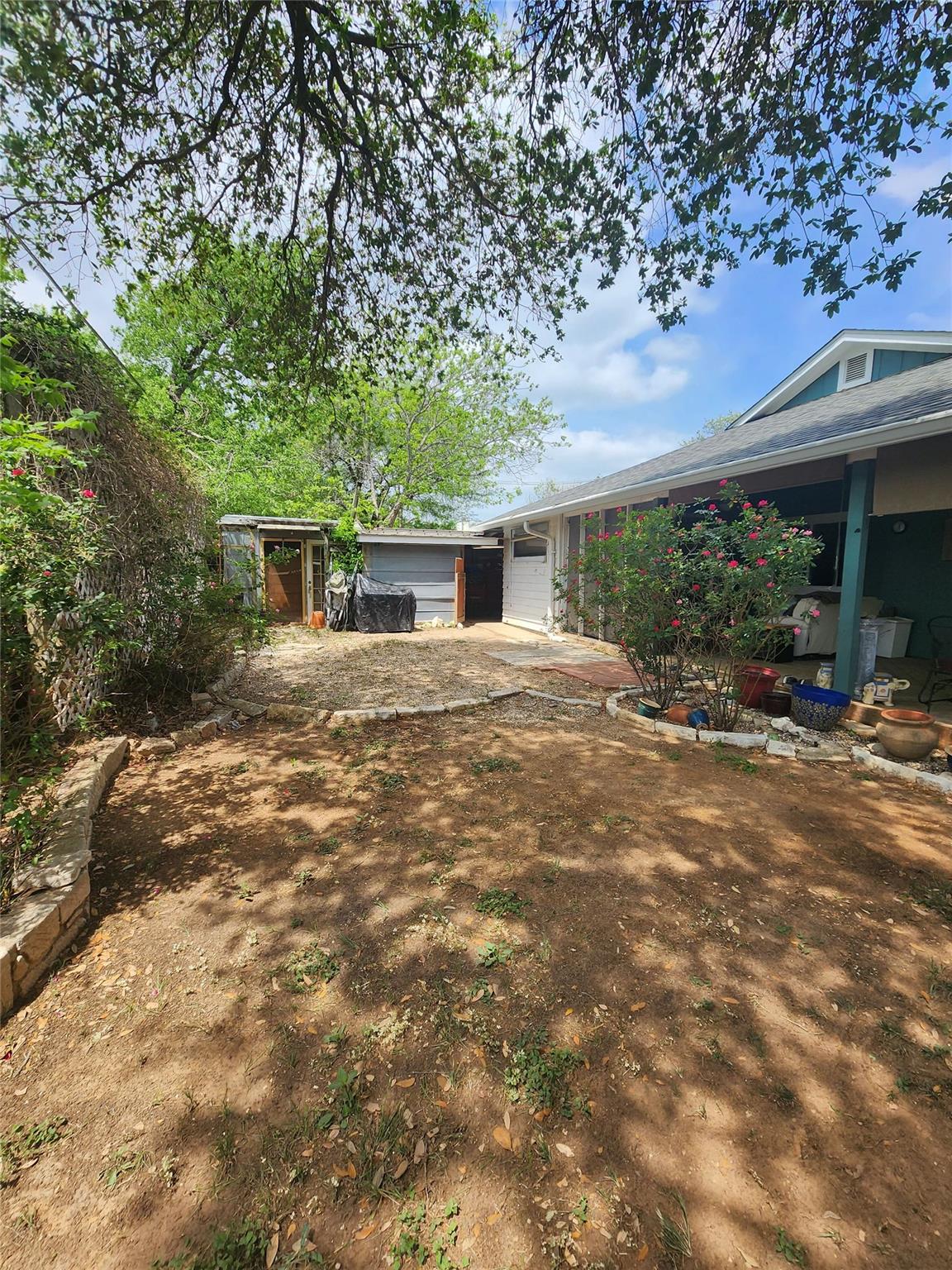 2005 Elysian Fields Austin TX 78727
