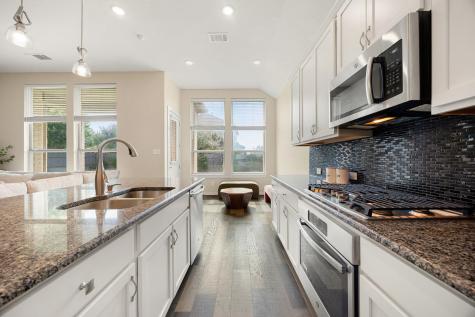 6633 Verona Place Round Rock TX 78665
