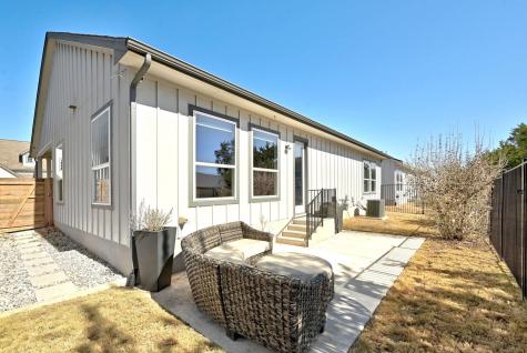 1144 Lucca Drive Dripping Springs TX 78620