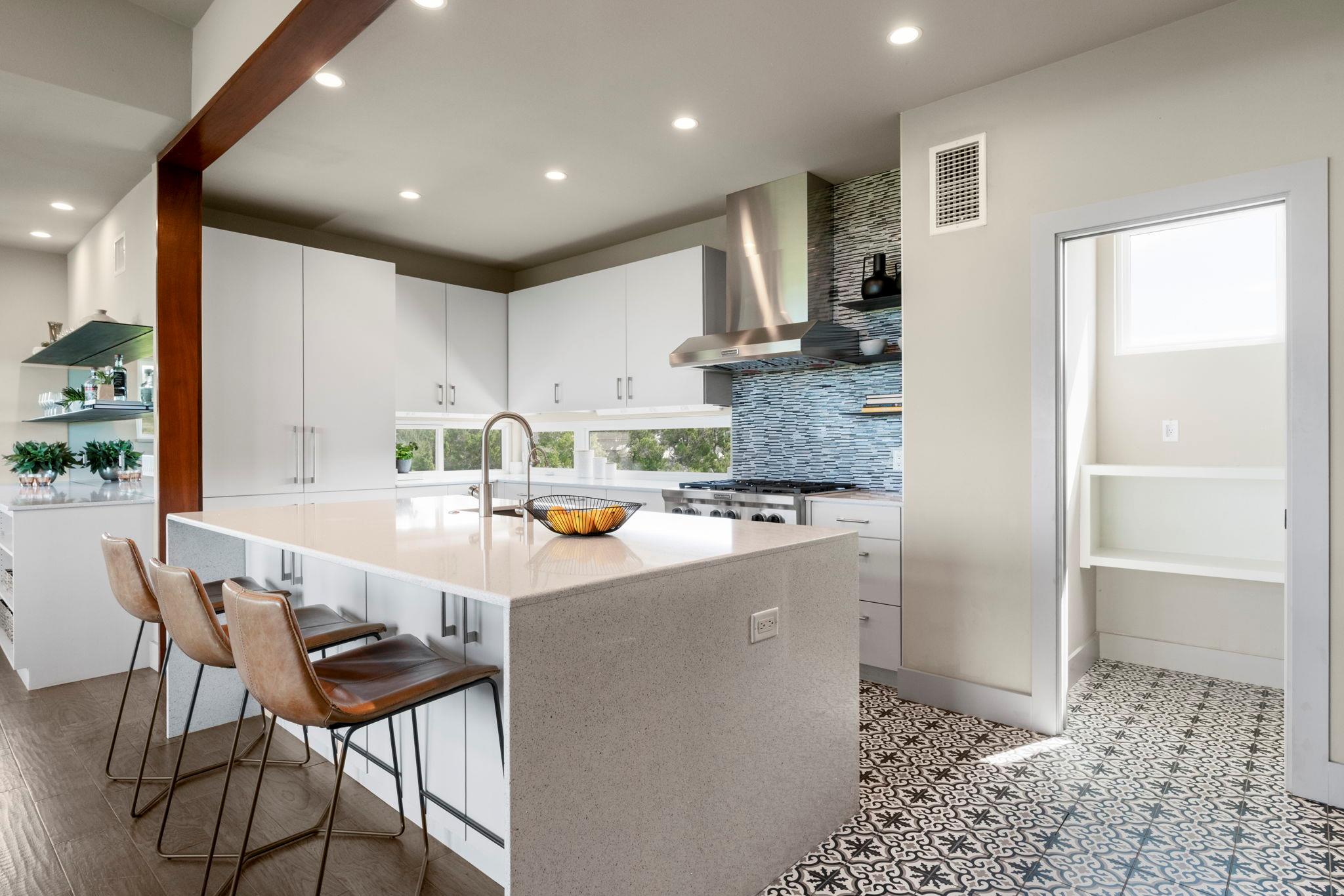 10800 Superview Drive Austin TX 78736