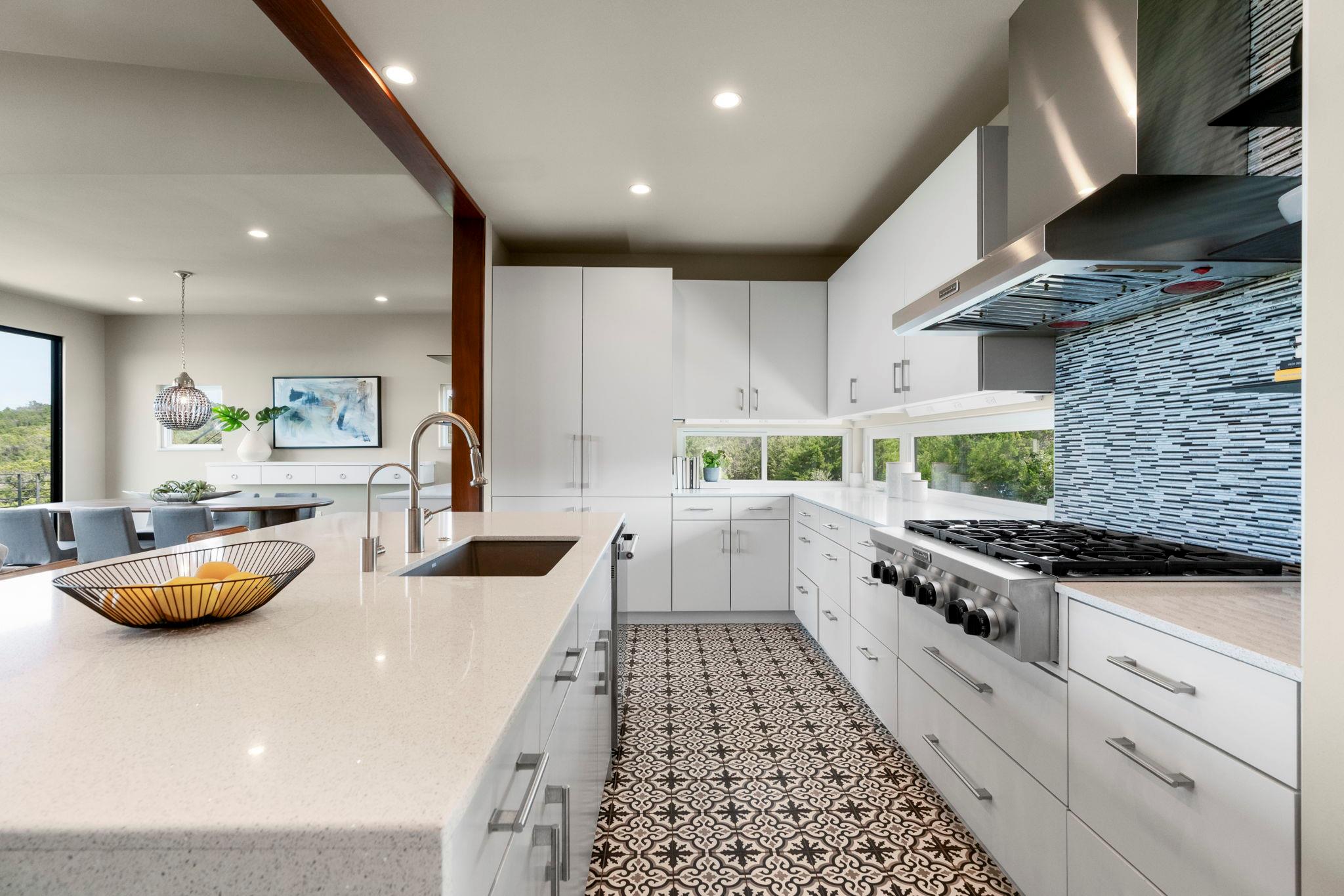 10800 Superview Drive Austin TX 78736