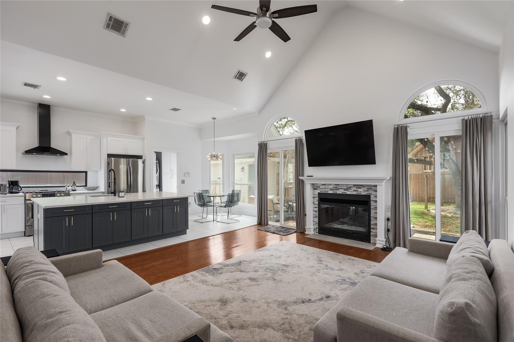 3107 Fort Worth Trail Austin TX 78748